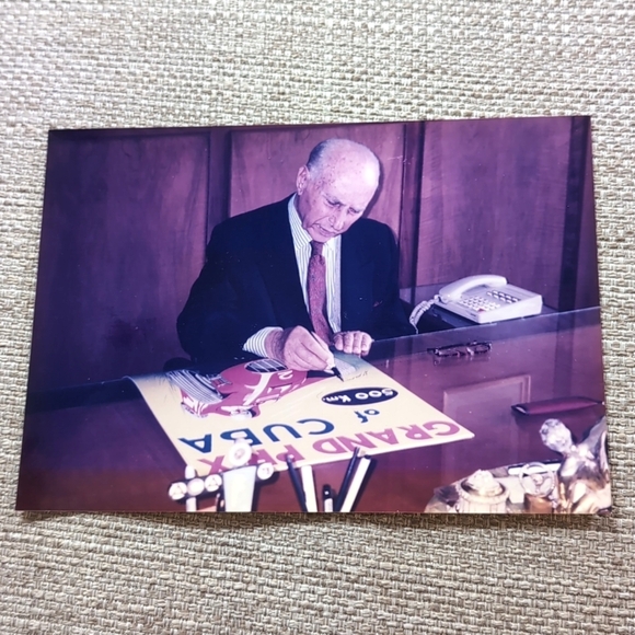 1958 Grand Prix of Cuba Event LE Poster Autographed Signed by Juan Manuel Fangio - Picture 6 of 15